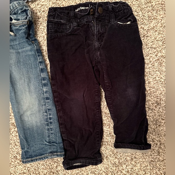 Baby Gap Pants (Set of 4) - Picture 11 of 12
